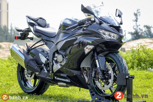 NINJA ZX-6R 2020 2 NINJA ZX-6R 2020 2